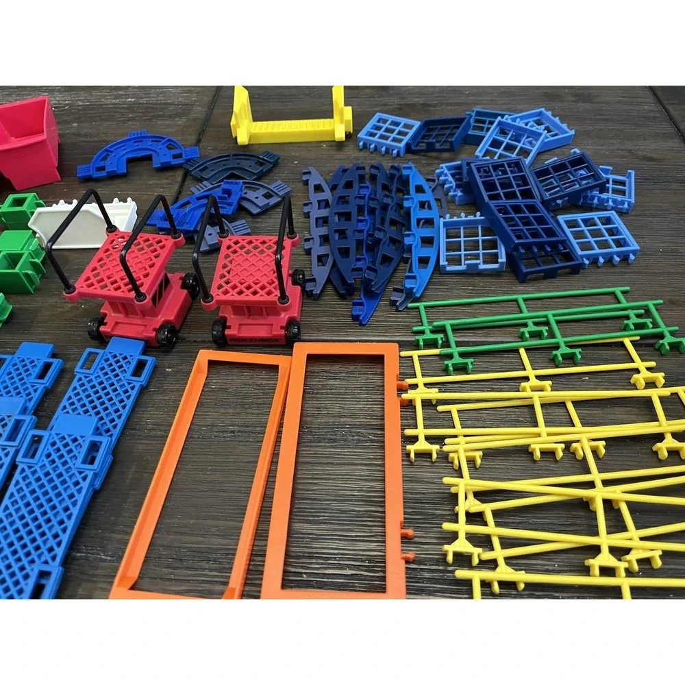 Lot Of Rokenbok Building Parts Accessories Over 120 Pieces Assorted Replacement
